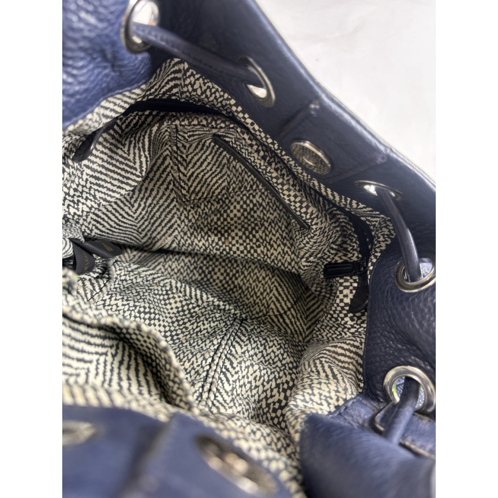 Rebecca Minkoff Lexi Convertible Bucket bag crossbody - Picture 15 of 16